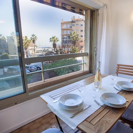 Les Regates-4 By Interhome *