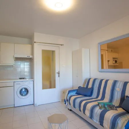 Apartment Les Regates-4 By Interhome